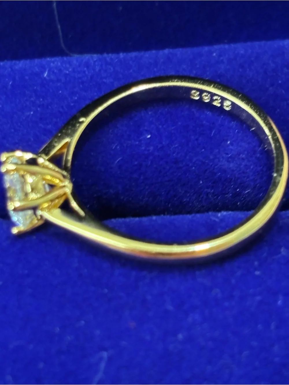 18kt gold filled moissanite solitaire ring